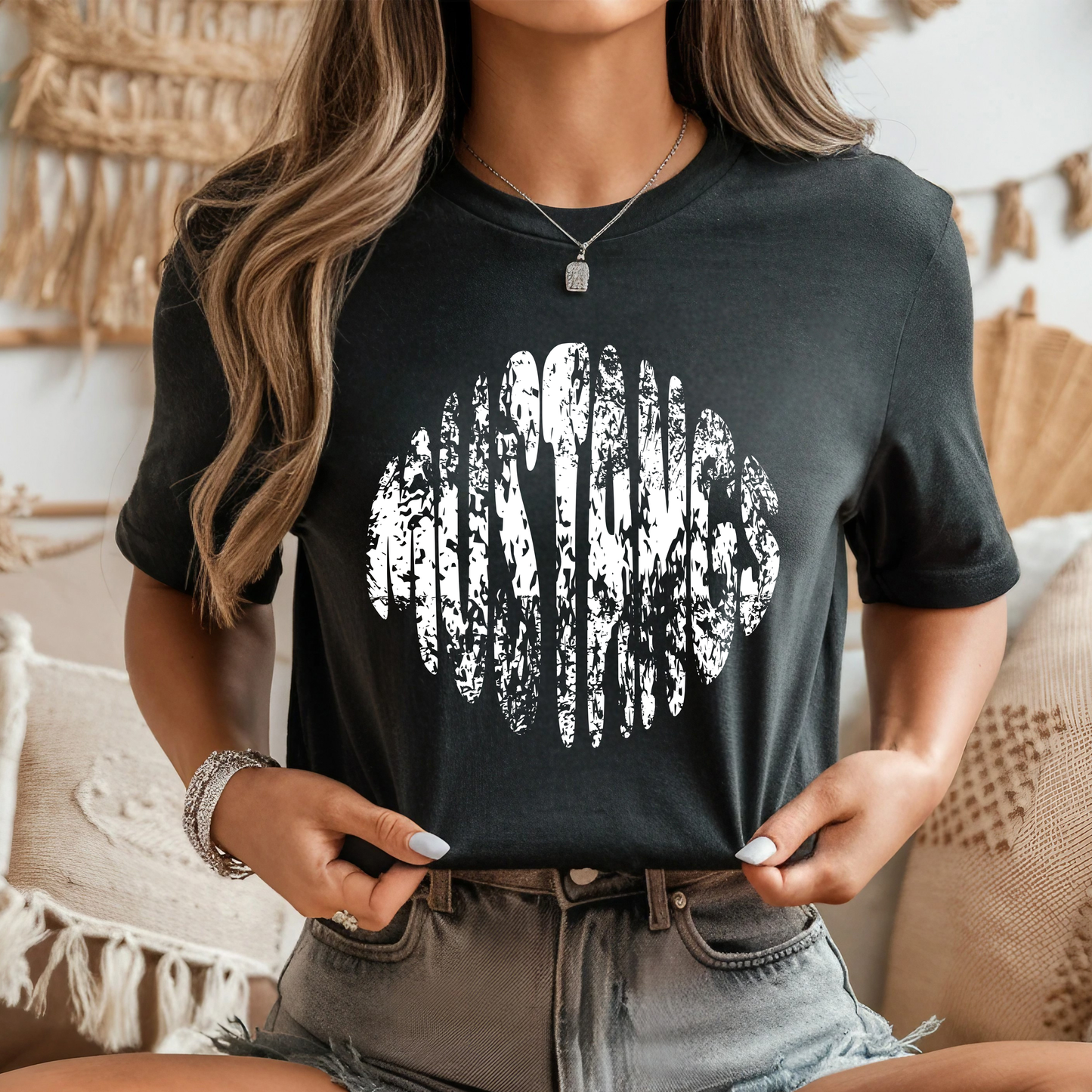 Mustangs Distressed Circle PNG